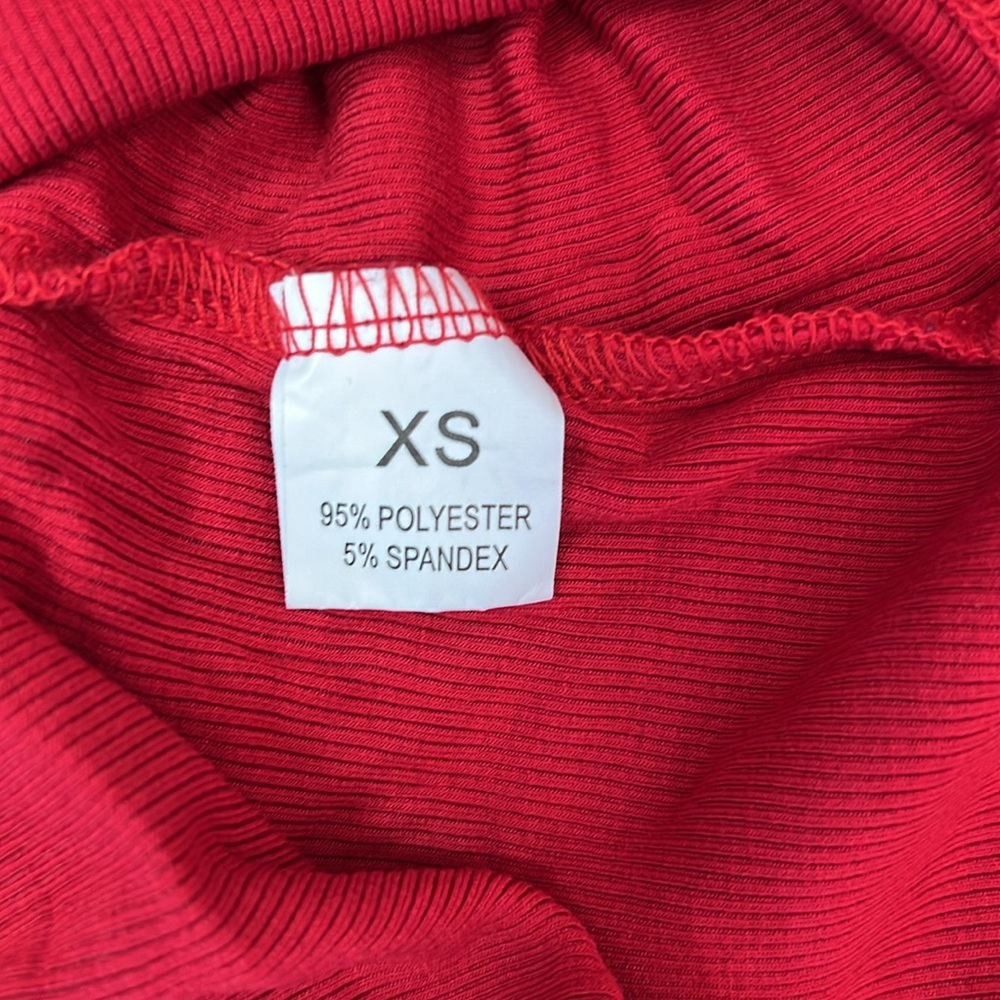 Red Racer Back Tank. Size XS - Picture 3 of 3